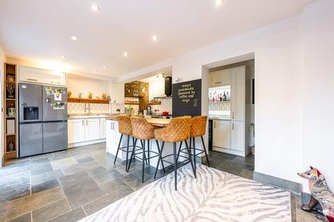 5 bedroom semi-detached house for sale, Southport Road, Ormskirk L40