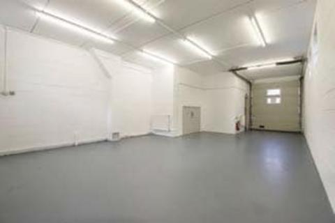 Industrial unit to rent, Blenheim Rd Epsom KT19 9QN