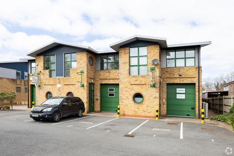 Warehouse to rent, Blenheim Rd Epsom KT19 9QN
