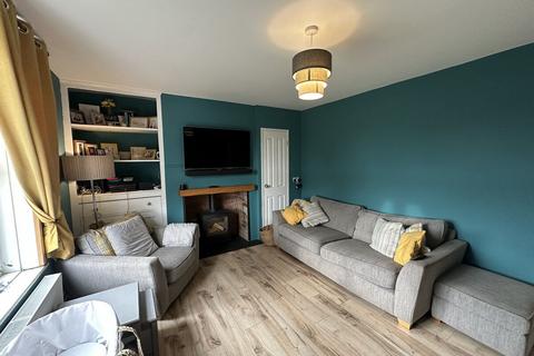 3 bedroom terraced house for sale, Ffordd Brynsiencyn, Llanfairpwllgwyngyll, Isle of Anglesey, LL61