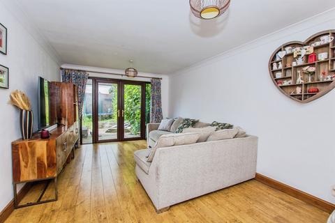 undefined, Broadway, Crowland, Peterborough