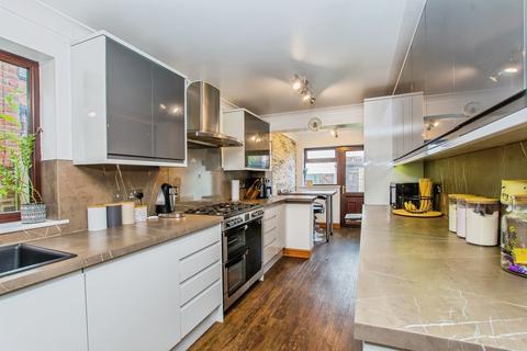 undefined, Broadway, Crowland, Peterborough