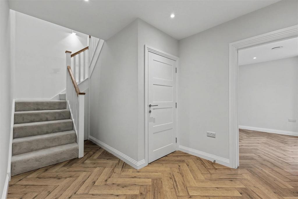 Hall/Stairs