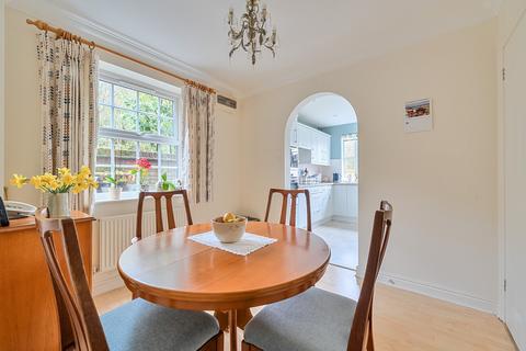 3 bedroom semi-detached house for sale, Middlebridge Street, Romsey, Hampshire, SO51