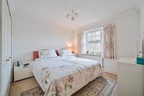 3 bedroom semi-detached house for sale, Middlebridge Street, Romsey, Hampshire, SO51