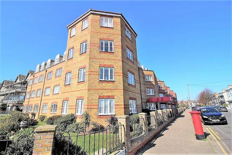 1 bedroom flat for sale, Westcliff Court, Clacton on Sea, CO15