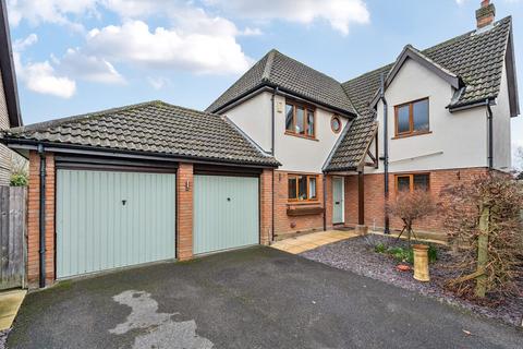 4 bedroom detached house for sale - Caysers Croft, East Peckham, TN12