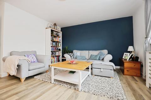 2 bedroom flat for sale, St. Andrews Road, Northampton