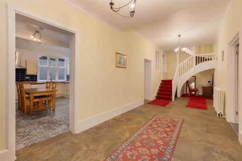2 bedroom apartment for sale, New Dover Road, Canterbury
