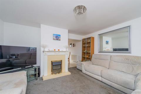 3 bedroom terraced house for sale, Grinshill Drive, Shrewsbury