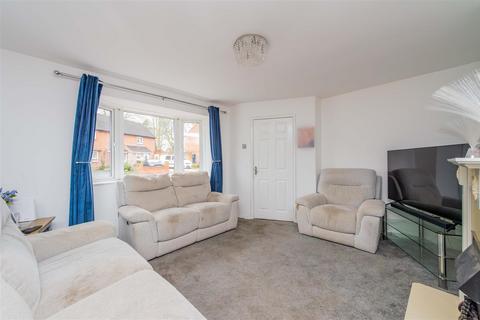 3 bedroom terraced house for sale, Grinshill Drive, Shrewsbury