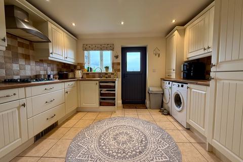 4 bedroom detached house for sale, Tyn Y Buarth, Brithdir, Dolgellau, LL40 2RS