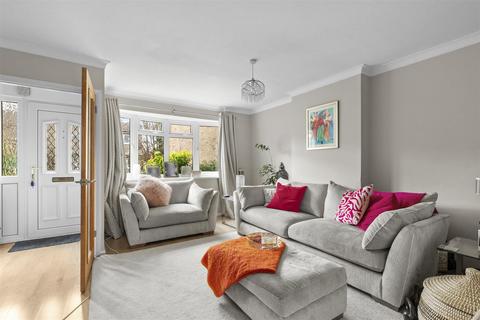 3 bedroom terraced house for sale, Cypress Walk, Hazlemere HP15