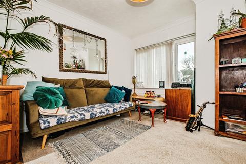 3 bedroom semi-detached house for sale, The Broadway, Lancing