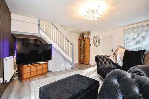 3 bedroom end of terrace house for sale, Greene View, Braintree