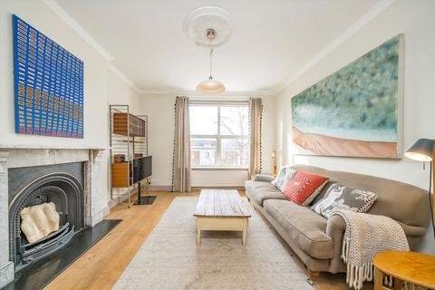 3 bedroom flat for sale, Russell Road, London W14