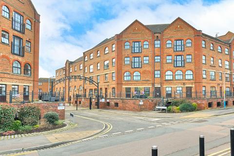 2 bedroom flat for sale, Whitefriars Wharf, Tonbridge, TN9