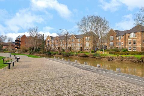 2 bedroom flat for sale, Whitefriars Wharf, Tonbridge, TN9