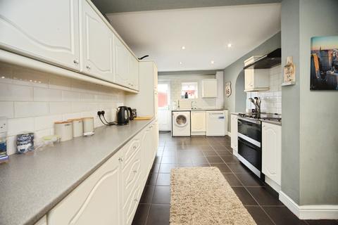 undefined, Bracknell Close, Luton