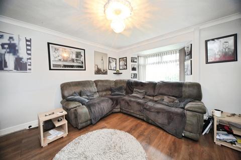undefined, Bracknell Close, Luton