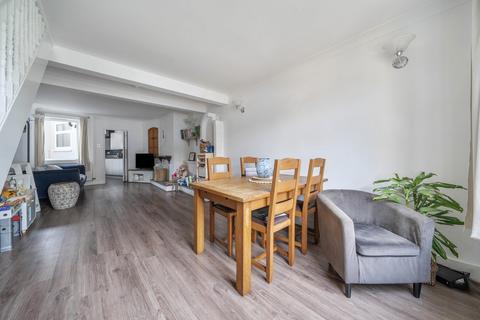 2 bedroom end of terrace house for sale, High Street, Arlesey, SG15