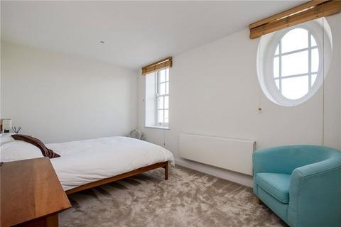 1 bedroom flat to rent, The Latitude, London SW4