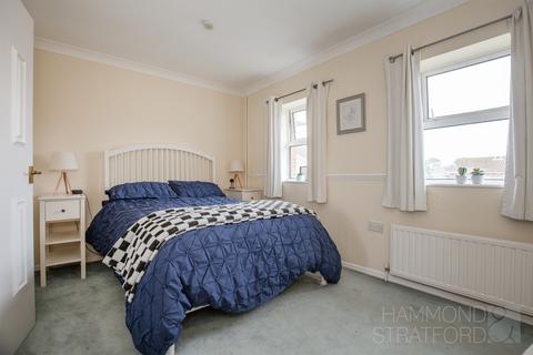 2 bedroom terraced house for sale, Bainards Close, Wymondham
