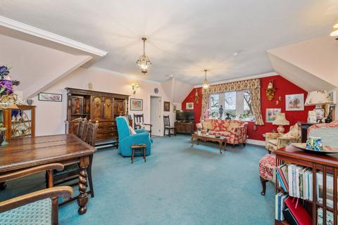 2 bedroom apartment for sale, Dark Lane, Huddersfield, HD4