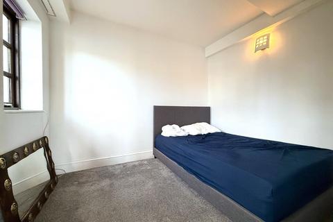 1 bedroom apartment to rent, Rope Street, London SE16
