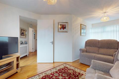 undefined, Redding Grove, Milton Keynes MK8