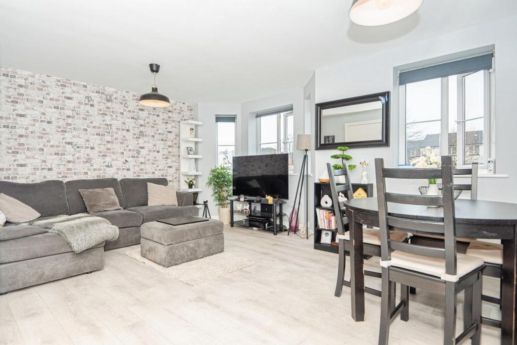 Living room/kitchen
