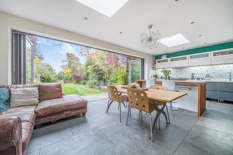undefined, Manor Drive, London