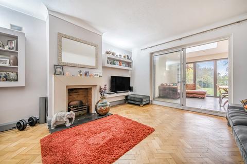 undefined, Manor Drive, London