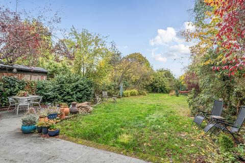 undefined, Manor Drive, London