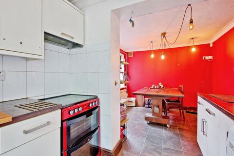 2 bedroom semi-detached house for sale, Greenstead Road, Colchester