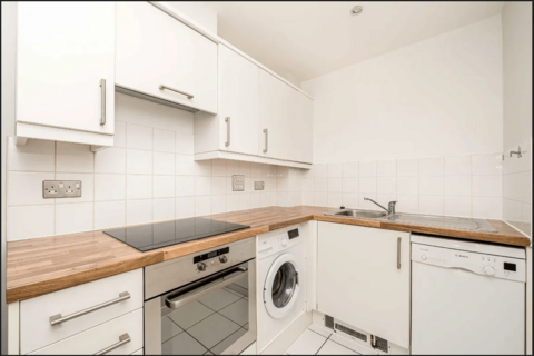 1 bedroom flat to rent, Feltham TW14