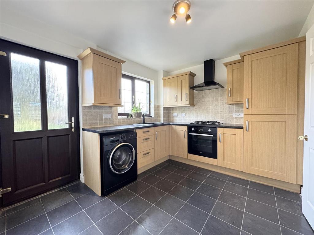 Dining kitchen