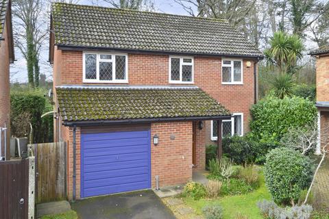3 bedroom detached house for sale, Fortune Drive, Cranleigh, GU6