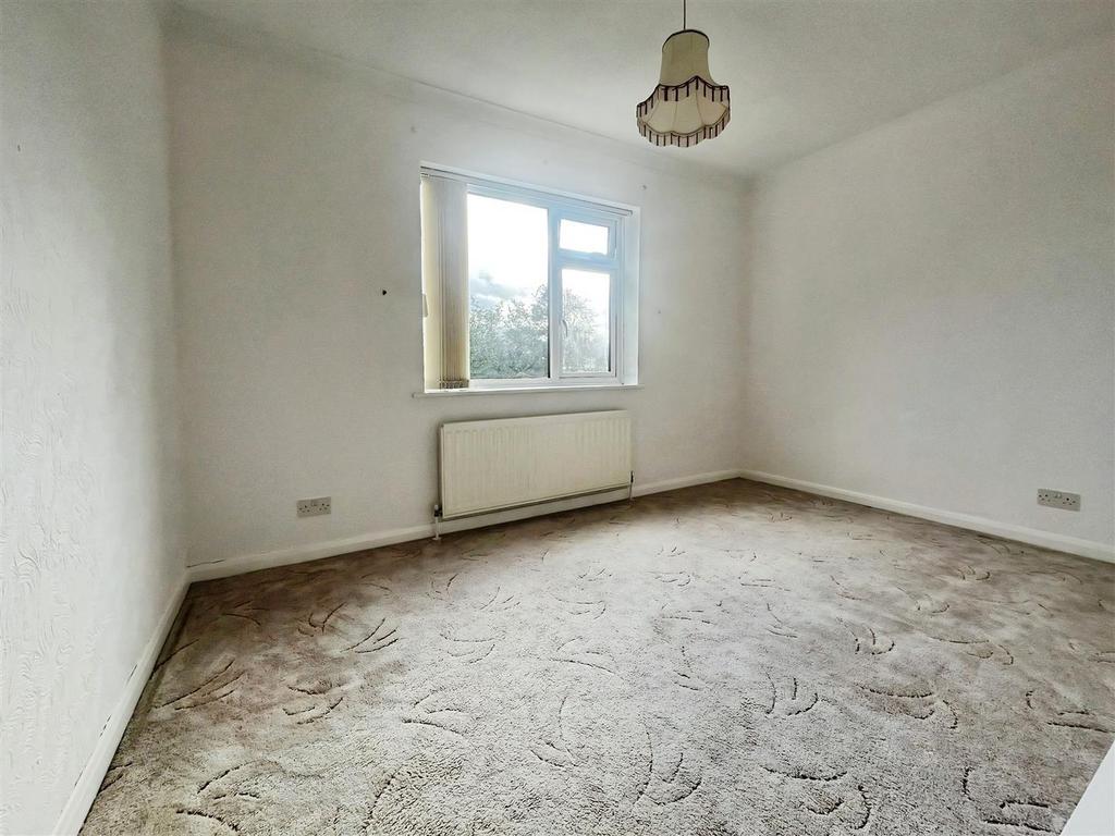 Bedroom 2.jpeg