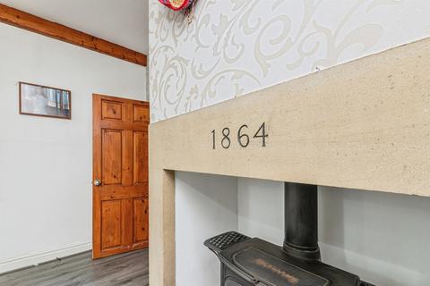 3 bedroom semi-detached house for sale, Newgate Street, Batley