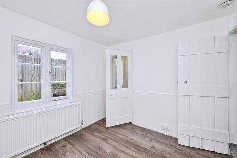 2 bedroom semi-detached house for sale, Grove Walk, Hertford