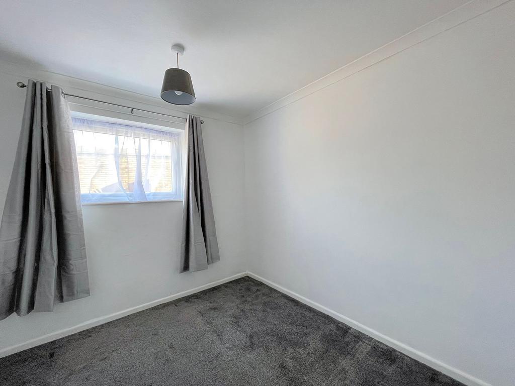 Bedroom Two (2)