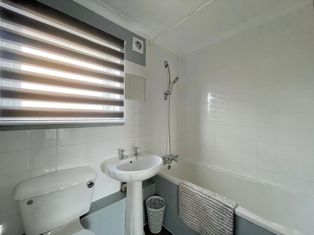Bathroom (1)