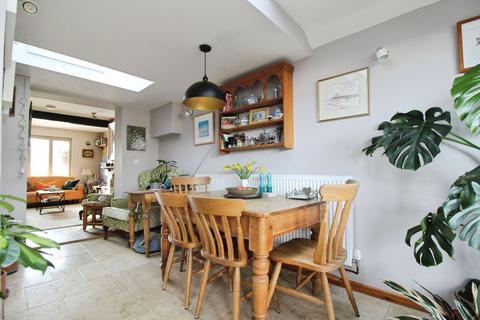 4 bedroom semi-detached house for sale, Common Hill, Cricklade, SN6