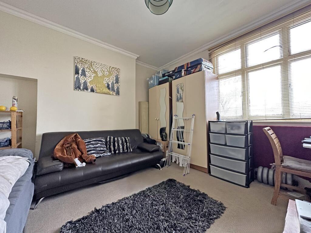 Bedroom 2.jpeg
