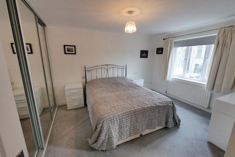 2 bedroom terraced house to rent, Tower Street, Cirencester, GL7