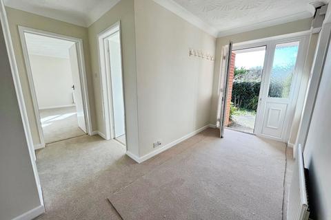 3 bedroom detached bungalow to rent, Sheasby Close, Sixpenny Handley, Salisbury, Dorset, SP5
