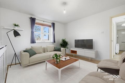 2 bedroom flat for sale, Blackthorn Court, Basildon SS16