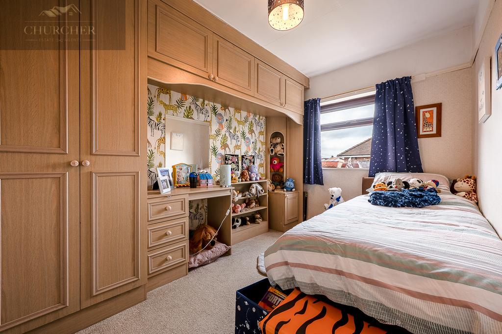75yew Tree-01