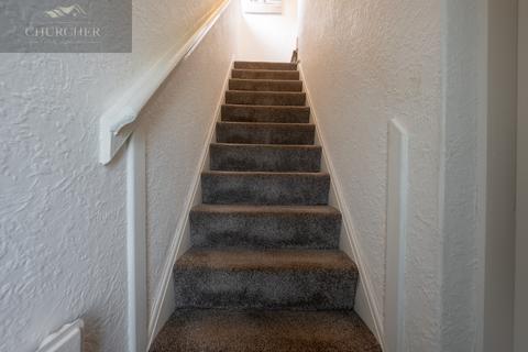 undefined, Ormskirk L39